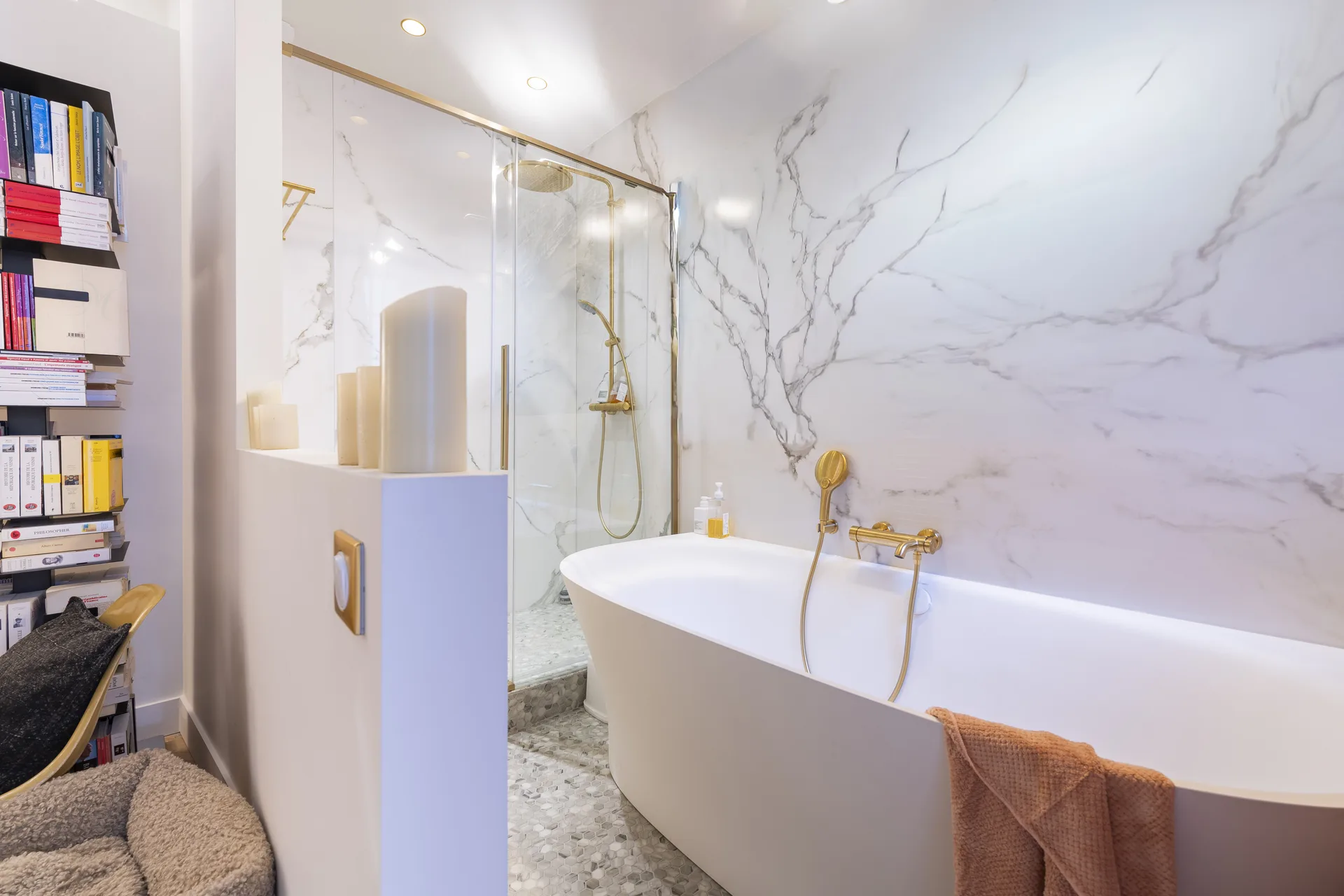 Rénovation d'appartement haussmannien à Paris — projet 35 réalisé par Attapro Bati